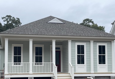 Beach Home For Sale in Beaufort, South Carolina