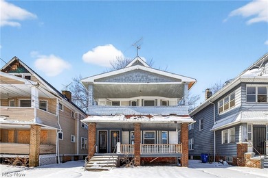 Beach Home For Sale in Cleveland, Ohio