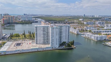 Beach Condo For Sale in Sunny Isles Beach, Florida