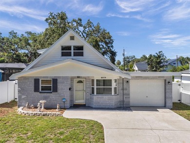 Beach Home For Sale in St. Petersburg, Florida