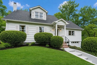 Beach Home For Sale in Cutchogue, New York
