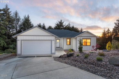 Beach Home For Sale in Lincoln City, Oregon