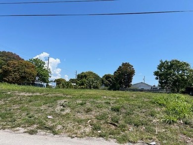 Beach Lot For Sale in Riviera Beach, Florida