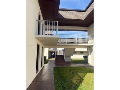 Beach Condo For Sale in Miami, Florida