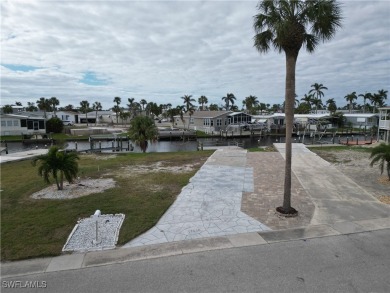 Beach Lot For Sale in Fort Myers Beach, Florida