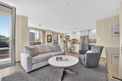 Beach Condo For Sale in Boston, Massachusetts