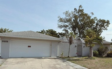 Beach Home For Sale in Sarasota, Florida