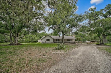 Beach Home Sale Pending in Bradenton, Florida