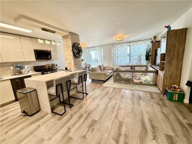 Beach Condo For Sale in Brooklyn, New York