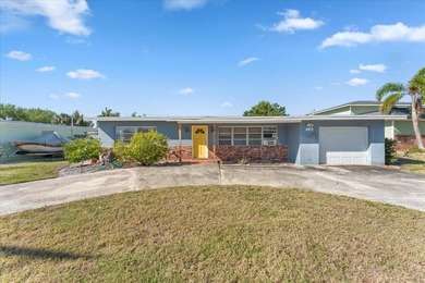 Beach Home For Sale in St. Petersburg, Florida