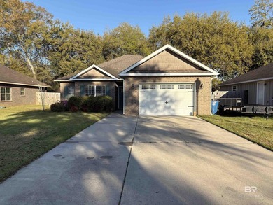 Beach Home For Sale in Gulf Shores, Alabama