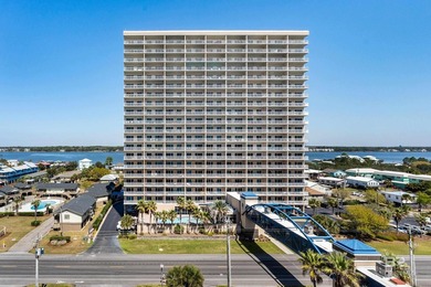 Beach Condo For Sale in Gulf Shores, Alabama