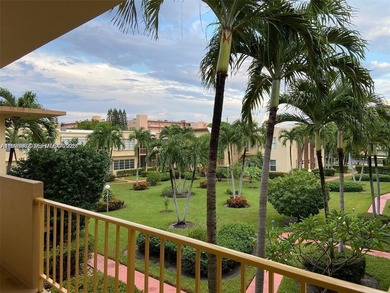 Beach Condo For Sale in Hallandale Beach, Florida
