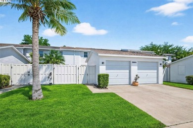 Beach Townhome/Townhouse For Sale in St. Petersburg, Florida