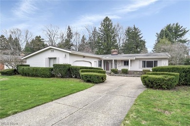 Beach Home For Sale in Bay Village, Ohio