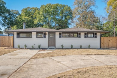 Beach Home For Sale in Fort Walton Beach, Florida