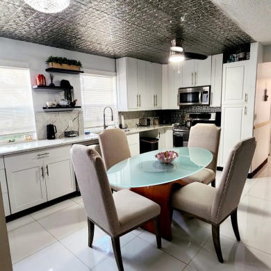 Beach Condo For Sale in Delray Beach, Florida