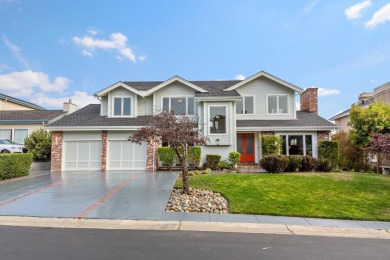 Beach Home For Sale in Half Moon Bay, California