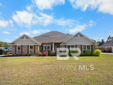 Beach Home For Sale in Fairhope, Alabama
