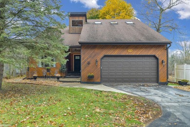 Beach Home For Sale in Port Huron, Michigan