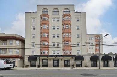 Beach Condo For Sale in Ocean City, New Jersey