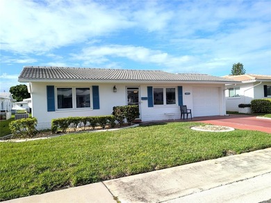 Beach Home For Sale in Pinellas Park, Florida