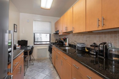 Beach Home Sale Pending in Flushing, New York