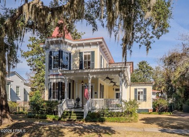 Beach Home For Sale in Beaufort, South Carolina