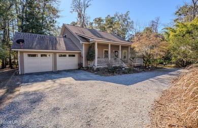Beach Home For Sale in Beaufort, South Carolina