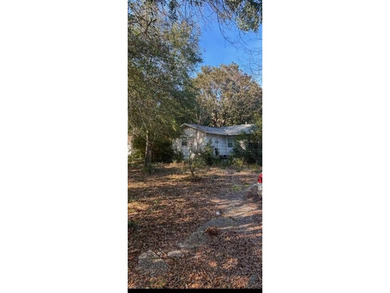 Beach Home Sale Pending in Fort Walton Beach, Florida