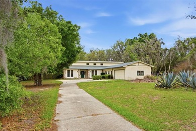 Beach Home For Sale in Riverview, Florida