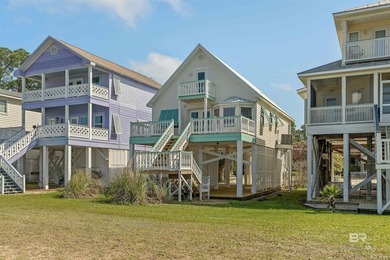 Beach Home For Sale in Gulf Shores, Alabama