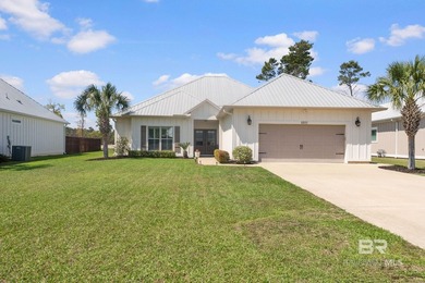 Beach Home For Sale in Gulf Shores, Alabama