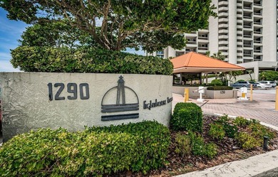 Beach Condo For Sale in Clearwater Beach, Florida