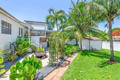 Beach Home For Sale in West Palm Beach, Florida