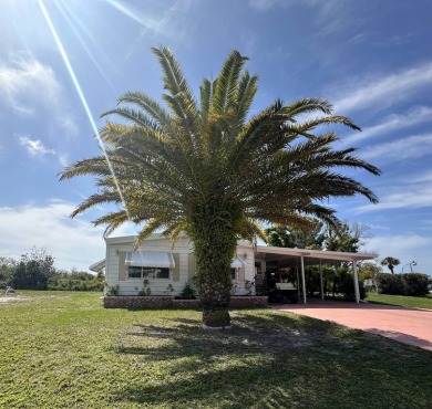 Beach Home For Sale in Nokomis, Florida