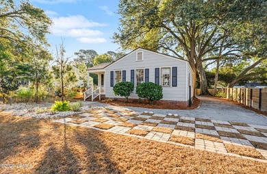 Beach Home For Sale in Beaufort, South Carolina