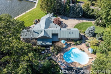 Beach Home For Sale in Holland, Michigan