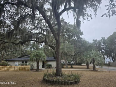 Beach Lot For Sale in Port Royal, South Carolina