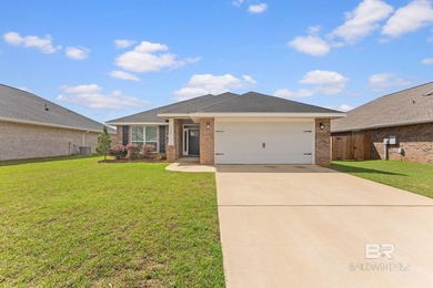 Beach Home For Sale in Foley, Alabama