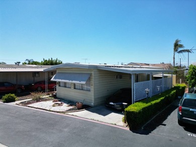 Beach Home For Sale in Huntington Beach, California