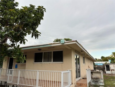 Beach Home For Sale in Key Largo, Florida