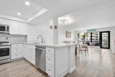 Beach Condo For Sale in Lauderdale By The Sea, Florida