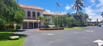 Beach Condo For Sale in Boca Raton, Florida