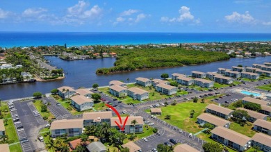 Beach Condo For Sale in Boynton Beach, Florida