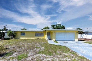 Beach Home For Sale in Bradenton, Florida