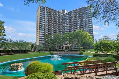 Beach Condo For Sale in Bayside, New York