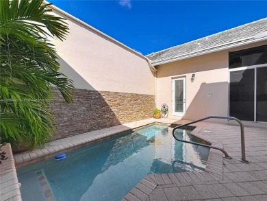 Beach Townhome/Townhouse Sale Pending in Boca Raton, Florida
