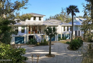 Beach Home For Sale in Beaufort, South Carolina