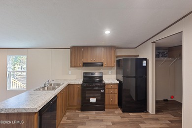 Beach Home For Sale in Seabrook, South Carolina